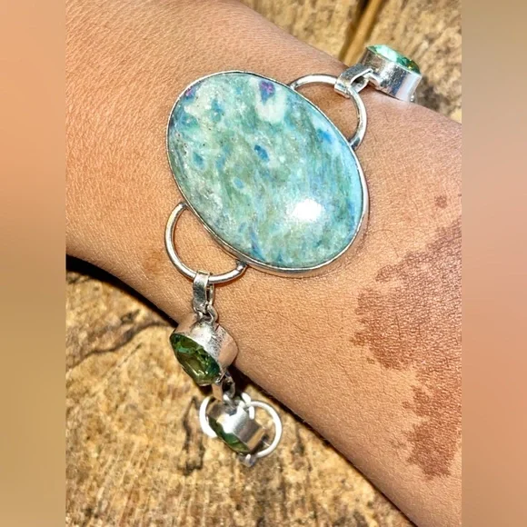 Ruby Fuschite Bracelet - Picture 2 of 5